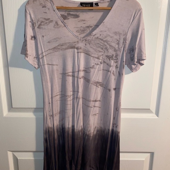 Tryst Tops - Tryst by Matthew Gray and Charcoal Tie-Dye Short Sleeve Top, Grunge Size M